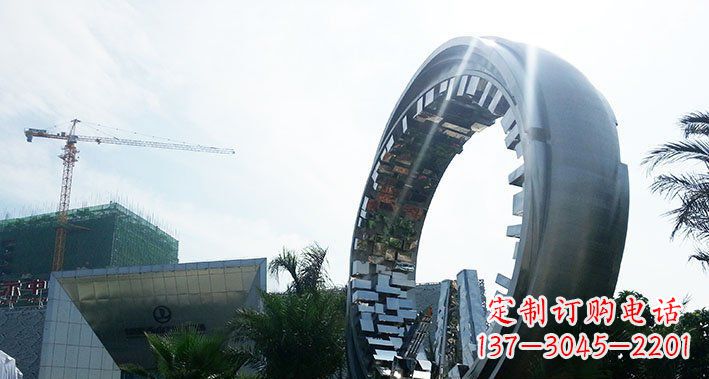 益阳美丽而优雅的不锈钢圆环雕塑