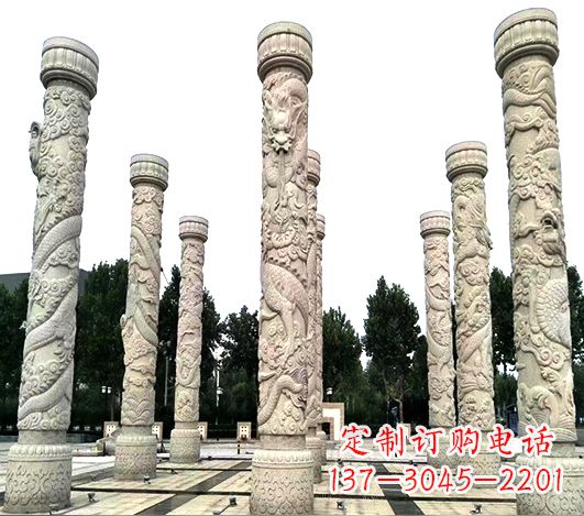益阳精美龙柱雕塑,点缀城市广场