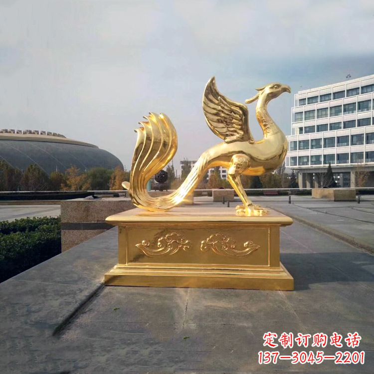益阳城市广场的朱雀雕塑