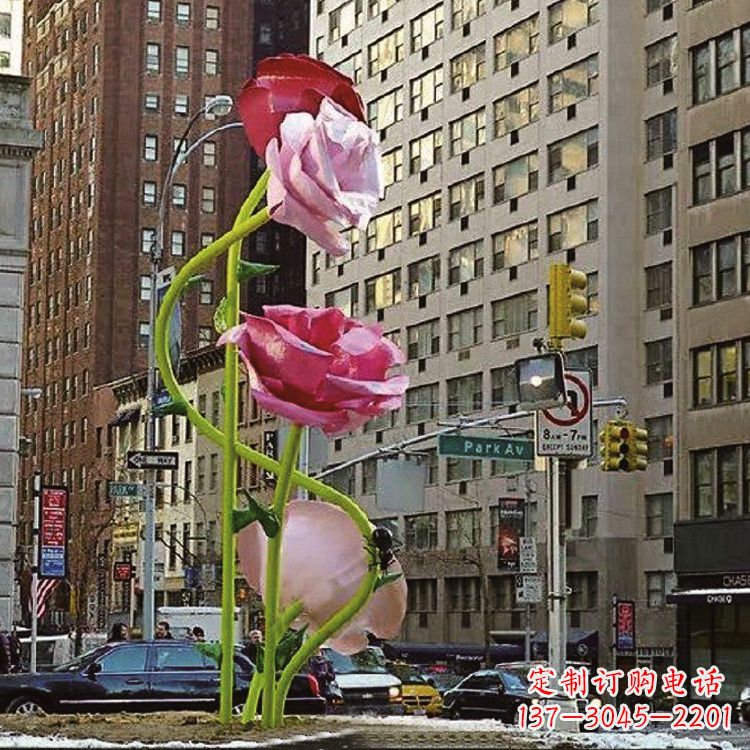 益阳城市街道玻璃钢玫瑰花景观花朵雕塑