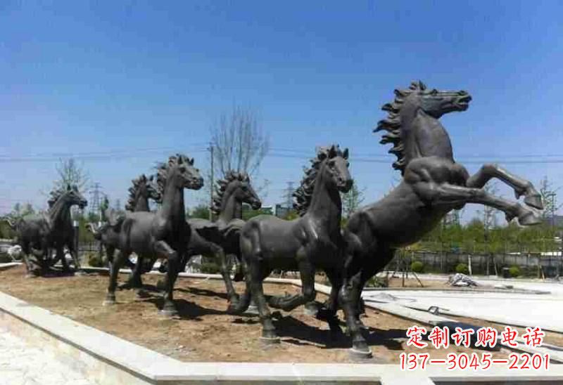 益阳铜马雕塑美观华贵的城市艺术