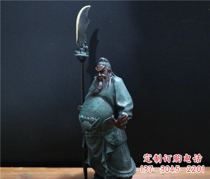 益阳玻璃钢仿铜关公雕塑