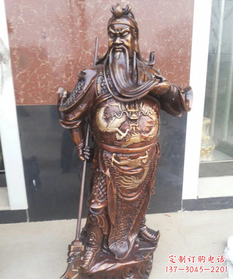 益阳此关公雕塑