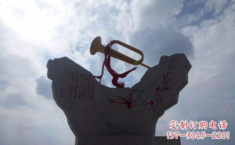 益阳革命烈士冲锋号雕塑让革命历史长存