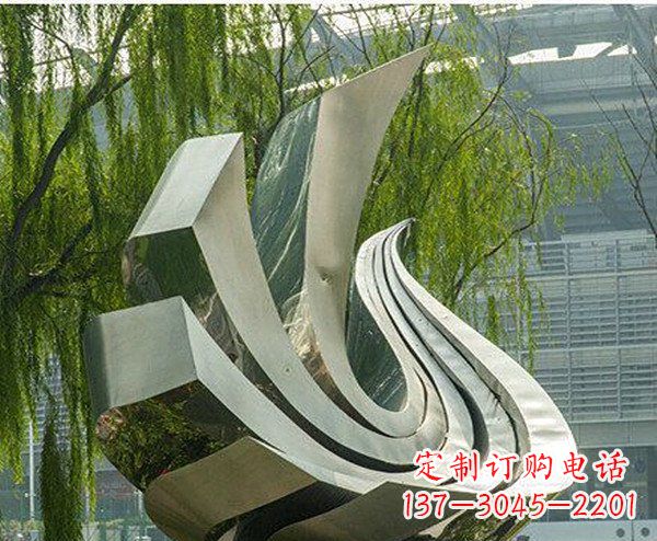 益阳鸽子雕塑以不锈钢作为材料的动物雕塑