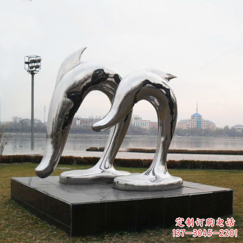 益阳海豚公园动物景观雕塑的精灵