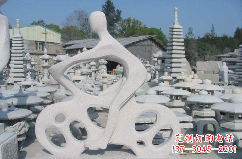 益阳骑手的精神一座摩托雕塑