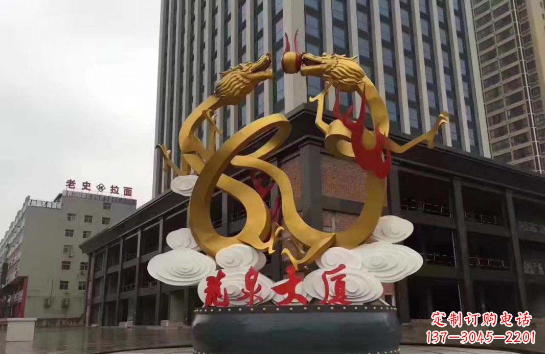 益阳精美的双龙戏珠不锈钢雕塑