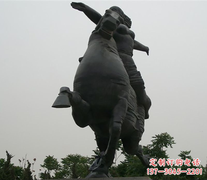 益阳骑马雕塑跨越时空的传奇