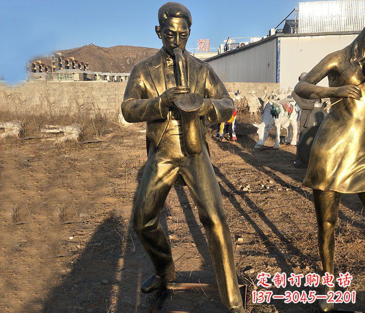 益阳铜雕萨克斯风音乐人物