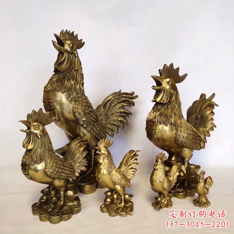 益阳鸡雕塑纯铜打造的精美艺术品