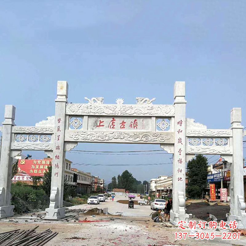 益阳村镇牌坊雕塑传承百年文化