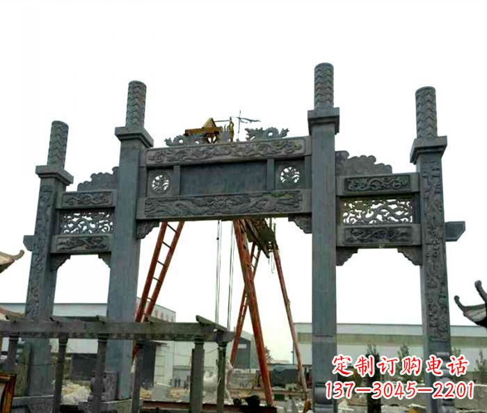 益阳村庄牌坊雕塑传承历史文化