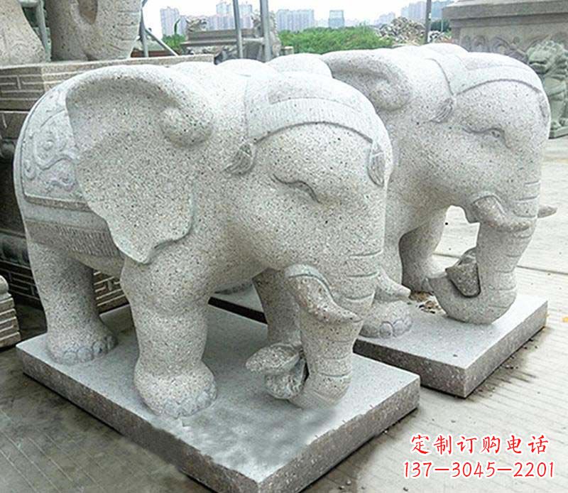 益阳大理石制作的精美招财大象雕塑