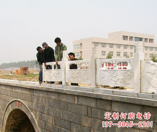 益阳大理石拱桥石雕栏板