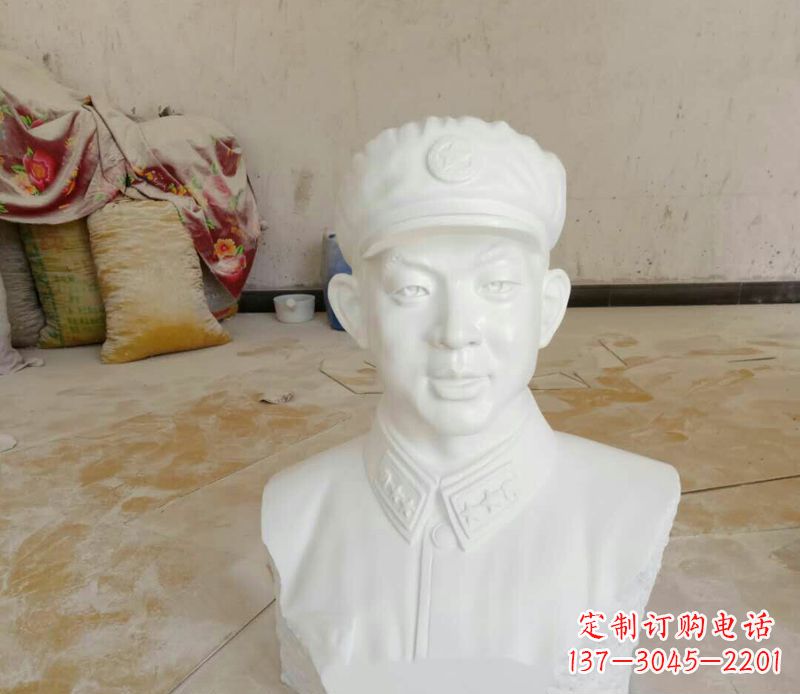 益阳中领雕塑精美雷锋雕塑
