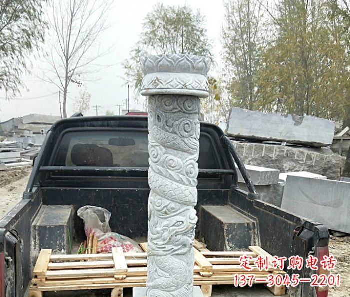 益阳大理石龙柱雕塑