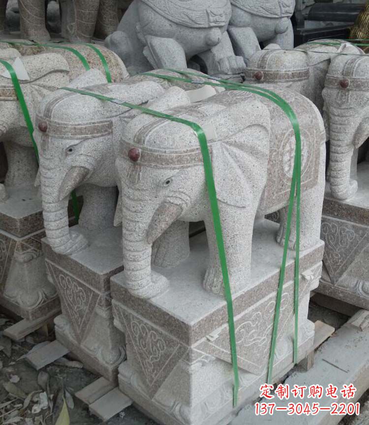 益阳坚实可靠的大象雕塑