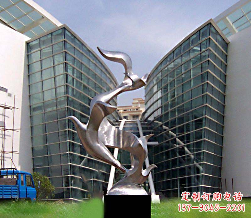 益阳大雁不锈钢雕塑