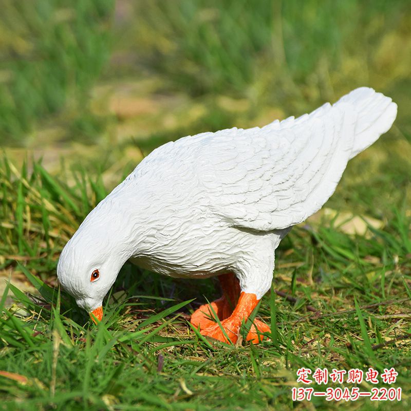 益阳纪念和平,释放和平鸽雕塑