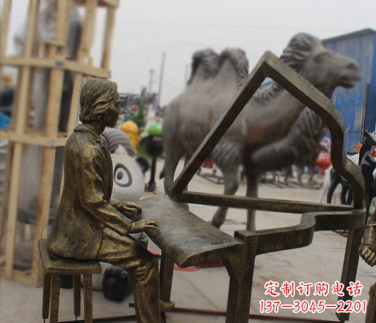益阳钢琴铜雕——表达艺术之美的完美融合
