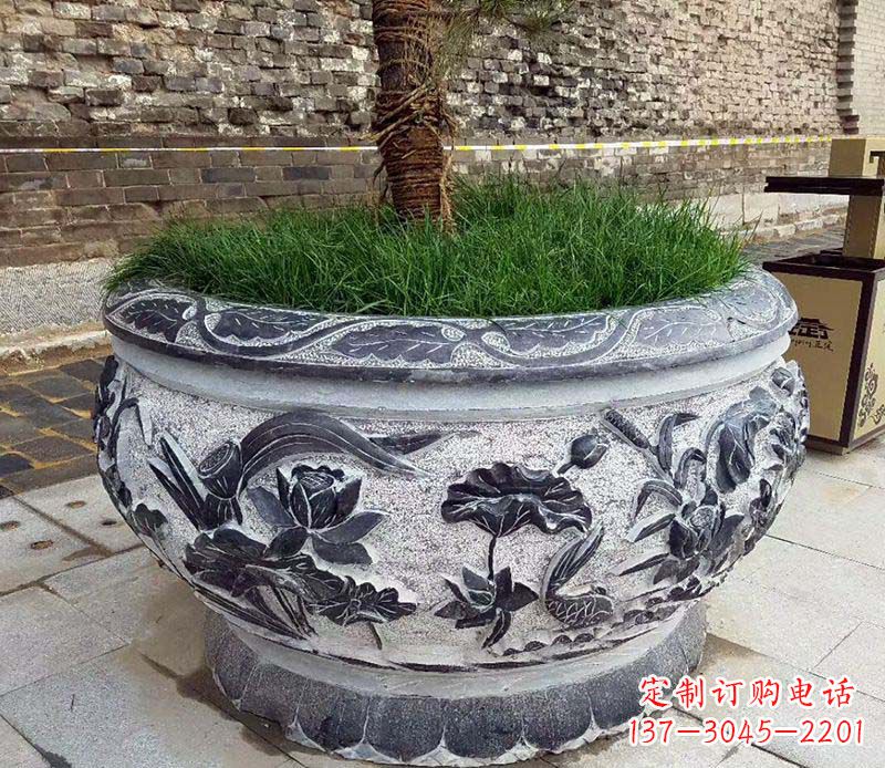 益阳精美花盆雕塑,点亮你的道路景观