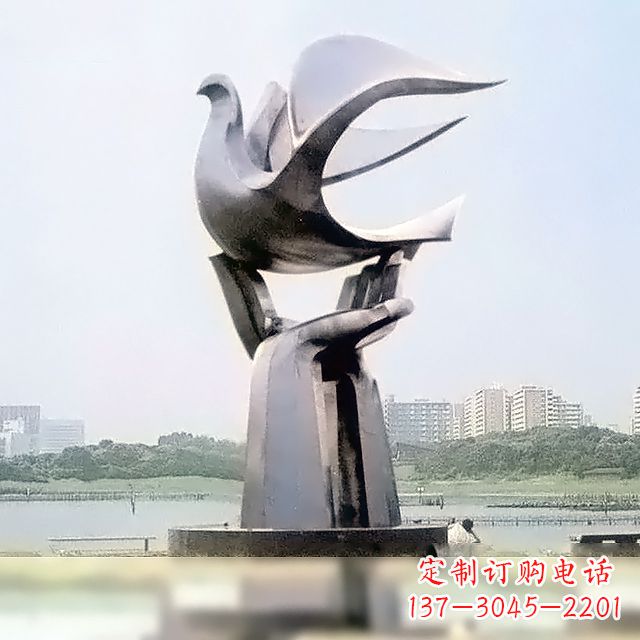益阳精美鸽子雕塑