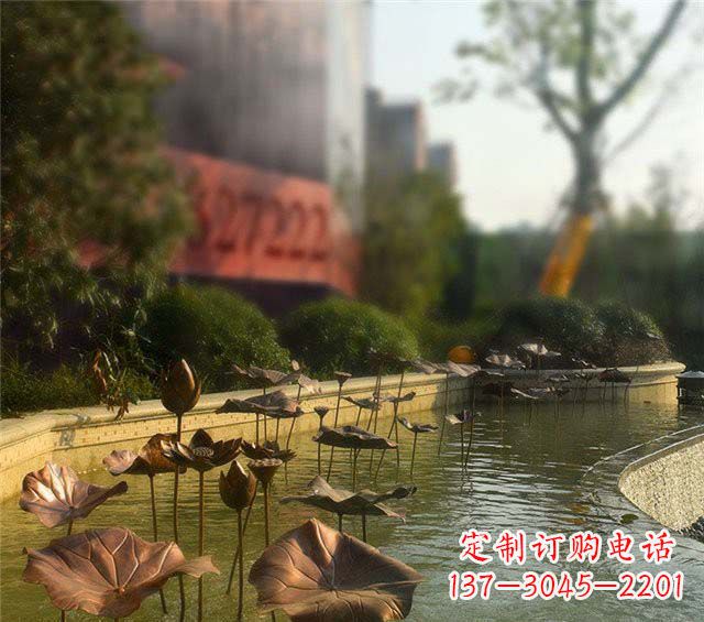 益阳荷叶风情传承——锻铜荷花荷叶小区景观雕塑