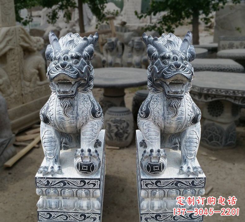 益阳传统工艺仿古麒麟雕塑