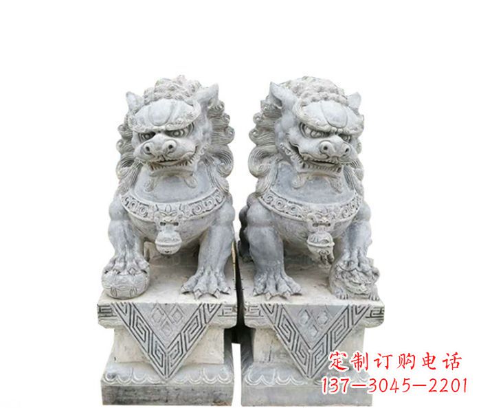 益阳古典雄狮石雕