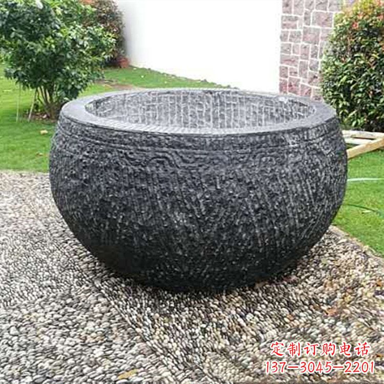 益阳仿古石雕水缸,精雕细琢别具一格