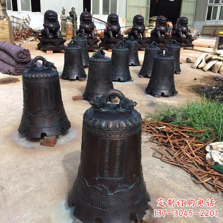 益阳手工精美的铜钟雕塑