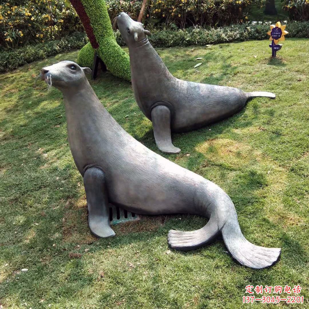 益阳精美玻璃钢海豹雕塑