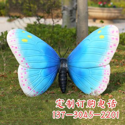 益阳蓝白色款蝴蝶雕塑·35x65x42”