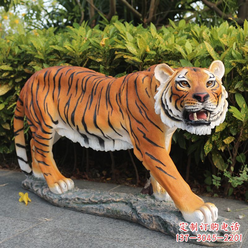 益阳精美老虎雕塑