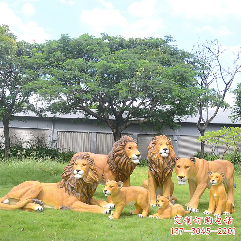 益阳精美玻璃钢狮子雕塑