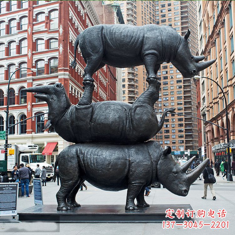 益阳仿真犀牛景观铜雕-城市街道创意动物景观