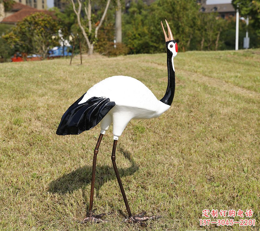 益阳仿真仙鹤雕塑