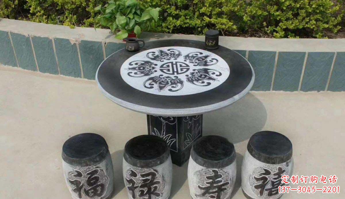 益阳传统工艺福禄寿喜雕塑