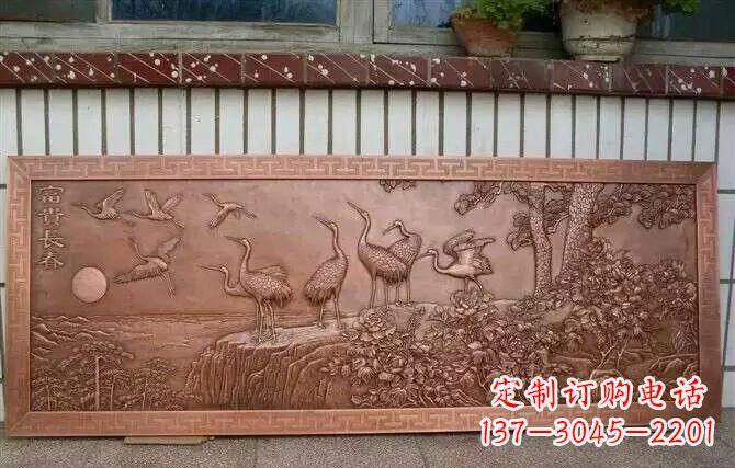 益阳富贵仙鹤浮雕锻铜雕塑