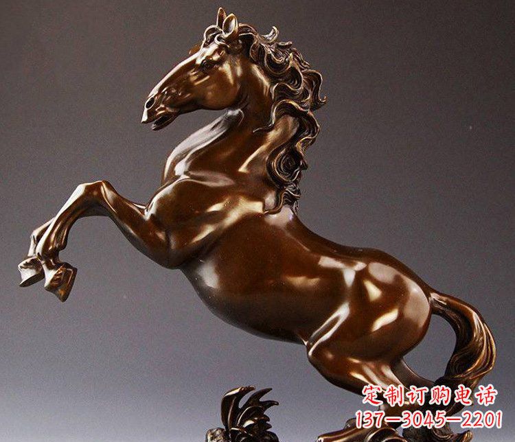 益阳青铜马头雕塑