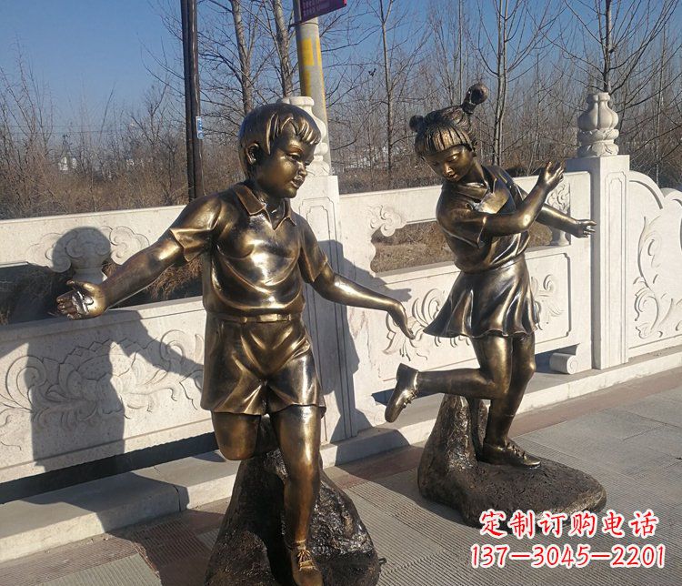 益阳浪漫圆满的精美花篮雕塑