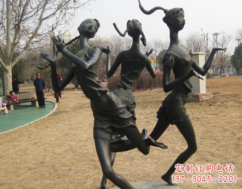 益阳令人称羡的花篮雕塑
