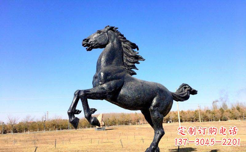 益阳精美铜雕奔马动物雕塑