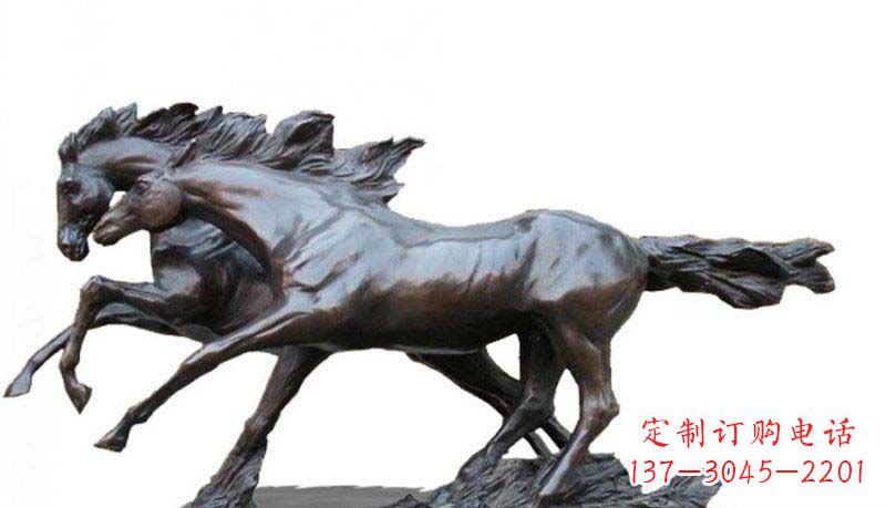 益阳精工制作的两匹马动物铜雕