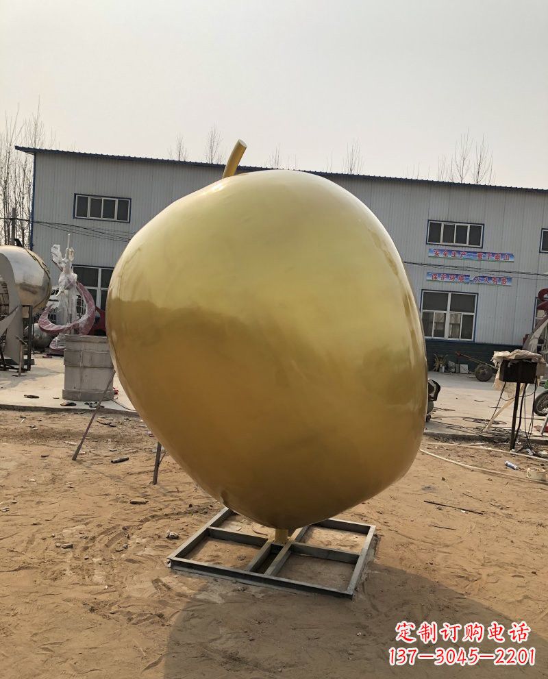 益阳仿铜质苹果玻璃钢雕塑