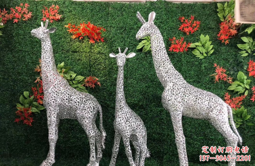 益阳精美不锈钢长颈鹿雕塑