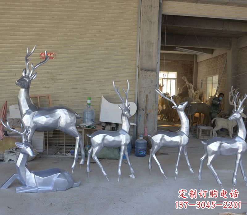 益阳不锈钢动物雕塑——鹿