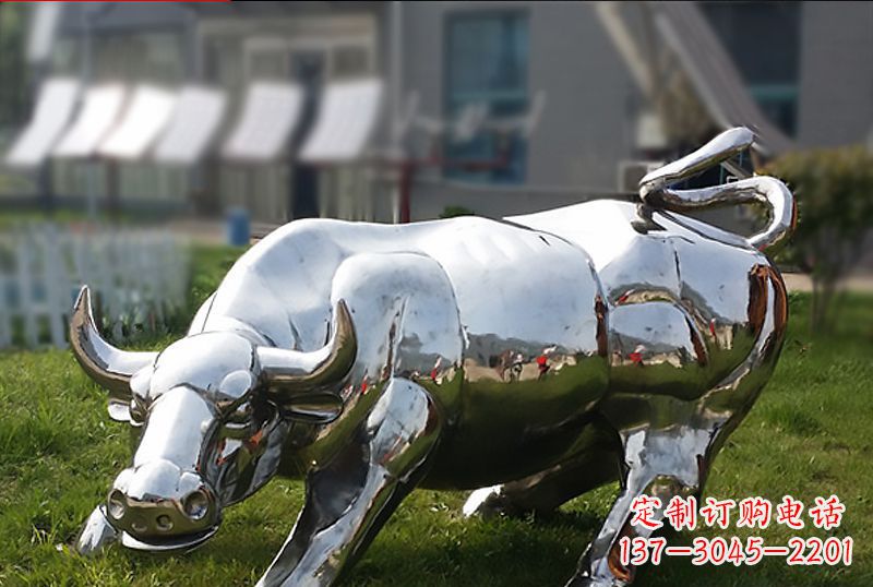 益阳精致美观的高端不锈钢动物牛雕塑