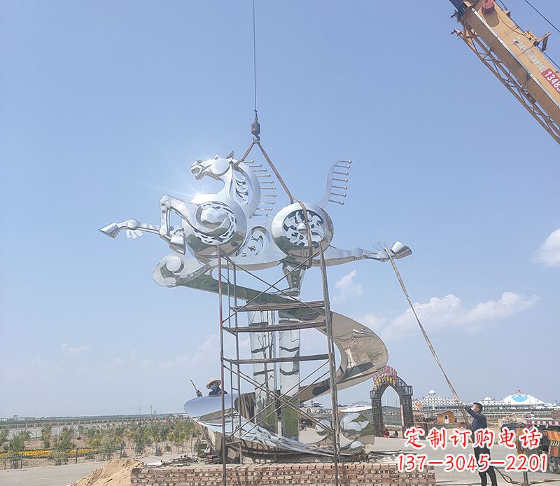 益阳飞马雕塑,美景流驰